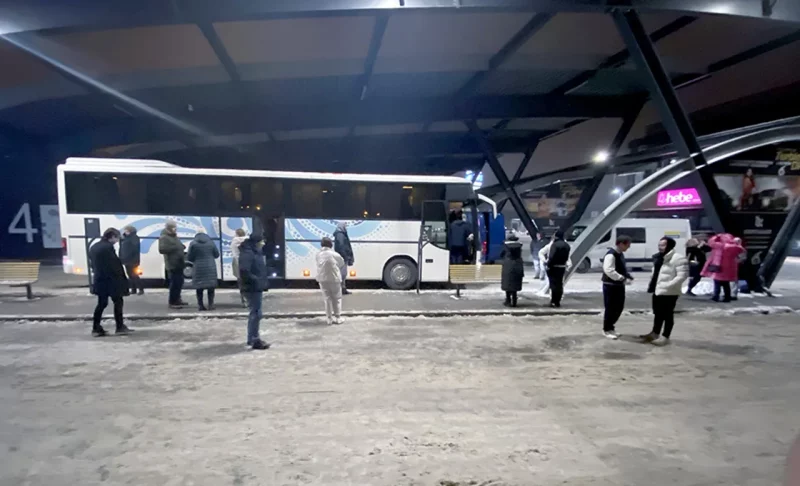 Автобус из Беларуси на вокзале в Белостоке