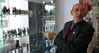 Гродненские коллекционеры начали выставлять свои богатства в магазине «Багач»