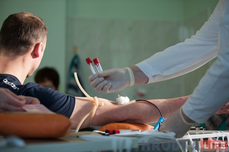 В Скиделе около 200 человек пришли сдать кровь для женщин, пострадавших во время взрыва на сахарном заводе В Скиделе около 200 человек пришли сдать кровь для женщин, пострадавших во время взрыва на сахарном заводе