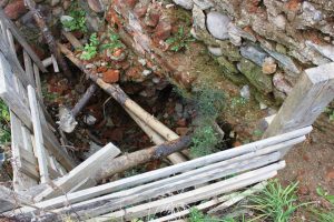 "Помещения в подвале Княжеской башни разваливались быстро". Посмотрите на башню Кревского замка до и после консервации "Помещения в подвале Княжеской башни разваливались быстро". Посмотрите на башню Кревского замка до и после консервации