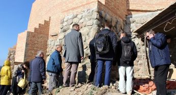 Польские эксперты приехали знакомиться с реконструкцией Старого замка в Гродно