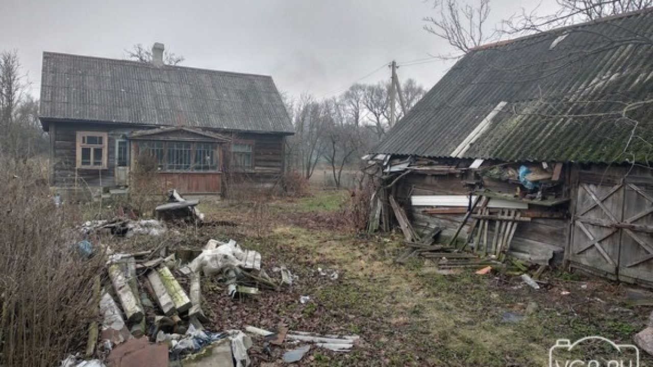 Дауншифтинг: Сколько стоит купить бесхозный домик в деревне?