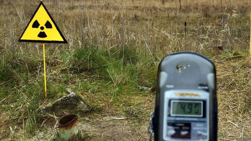 Почти тысячу человек подписали петицию против хранения ядерных отходов в Беларуси