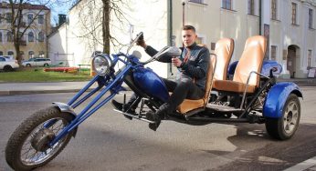 «Рукастые и головастые». В Гродно преподаватель колледжа собрал с учащимися трицикл