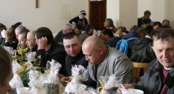 Пасхальный обед для бедных организовали в Гродно