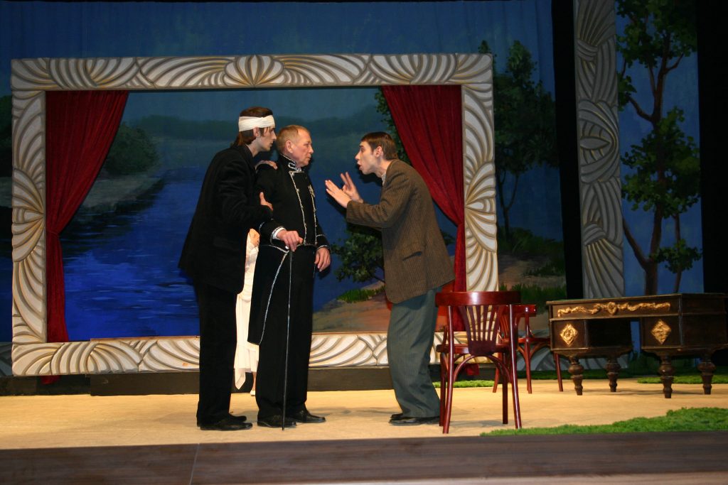 Умер актер Гродненского драматического театра Николай Емельянов Умер актер Гродненского драматического театра Николай Емельянов