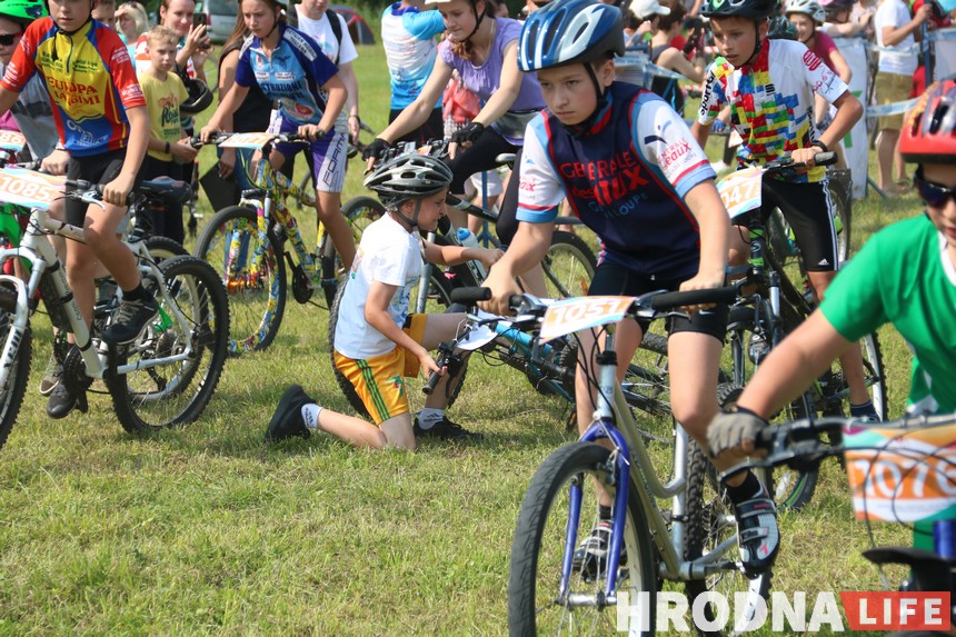 Веломарафон "Суседзі-2019" стартовал на Августовском канале под Гродно Веломарафон "Суседзі-2019" стартовал на Августовском канале под Гродно