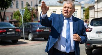 «Прозападный», любитель велосипедов, «друг» журналистов. Чем запомнился Мечислав Гой в Гродно