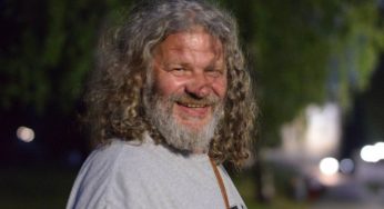 «Зачем давать зрителю подсказку». В Гродно пройдет выставка, где у картин нет названий