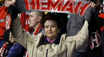 Ушла из жизни бабушка Галя — самая пожилая фанатка хоккейного «Немана»
