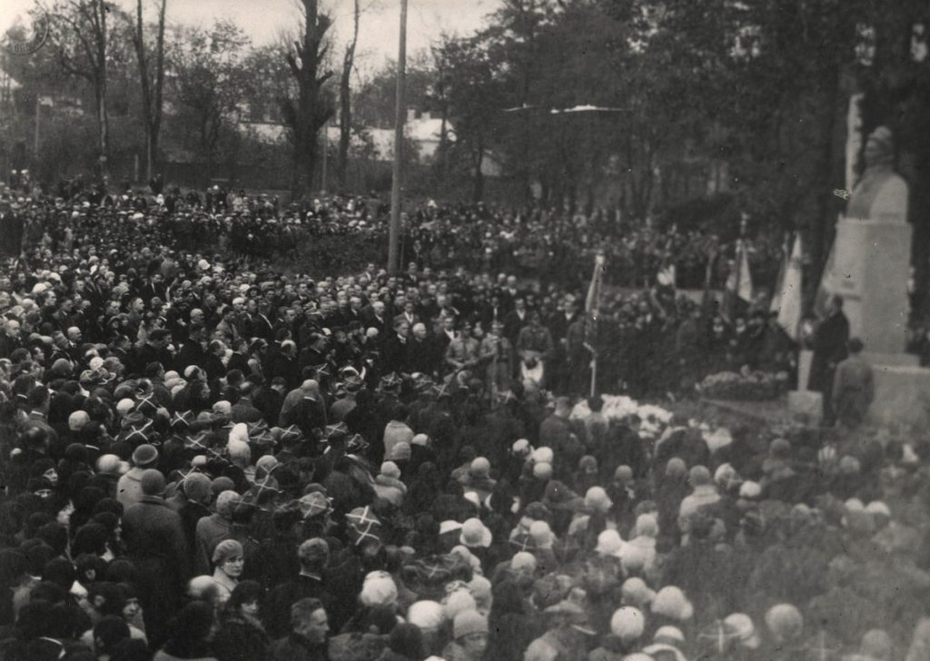 памятник Элизе Ожешко помнік Элізе Ажэшцы