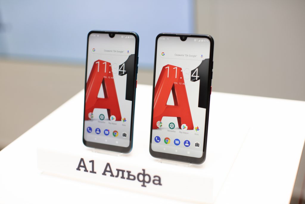 смартфон А1 Альфа
