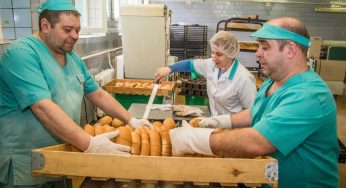 В области не хватает пекарей и тестоводов: тяжелые условия и низкие зарплаты