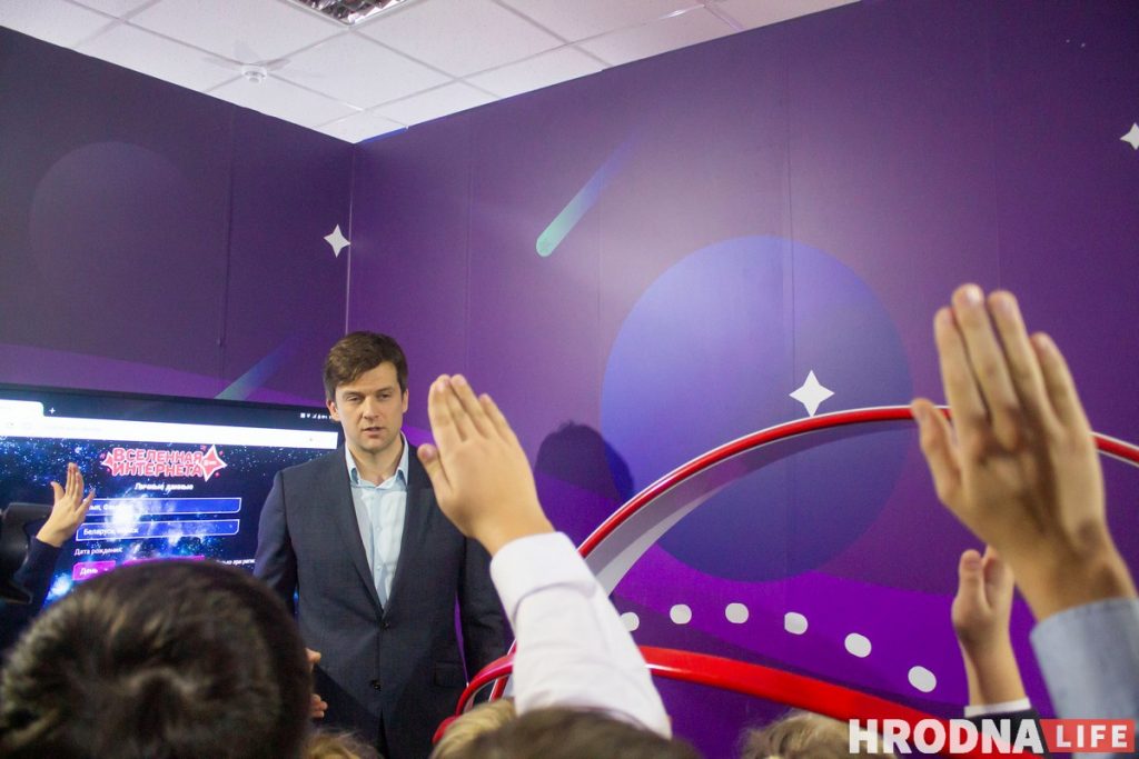 Что ваши дети увидят на выставке "Вселенная интернета"