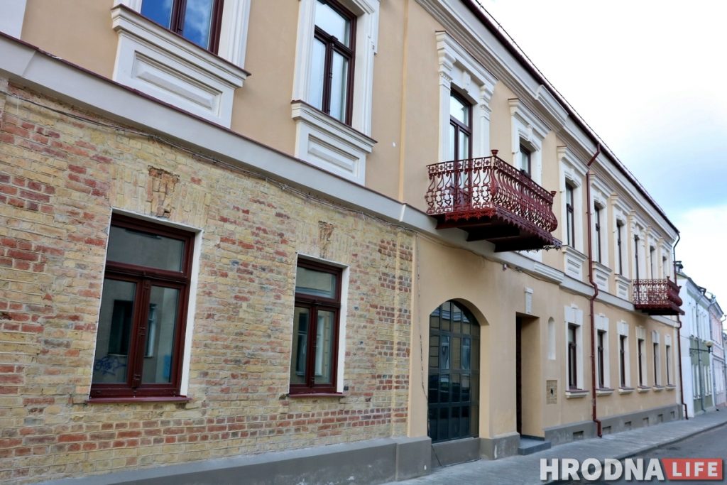 На Городничанской восстановили старинный особняк. Что там будет? На Городничанской восстановили старинный особняк. Что там будет?