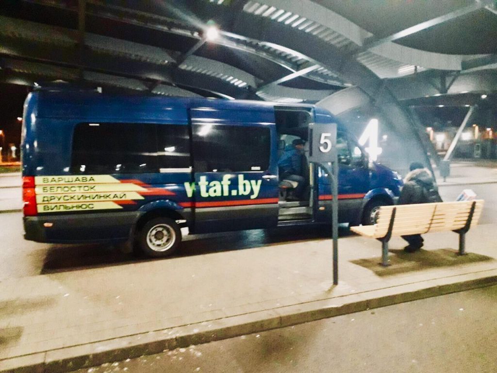 Маршрутки в Польшу и обратно не ездят, поезд  Краков-Гродно отменен Маршрутки в Польшу и обратно не ездят, поезд  Краков-Гродно отменен