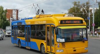 Платить ли школьникам за проезд? Городские активисты предлагают писать депутатам