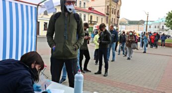 В Гродно перед выборами запретили собирать подписи в публичных местах