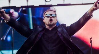 Онлайн-встреча с музыкантом ЛСП Петром Клюевым: как выйти на большую сцену и не потерять друзей, семью и совесть