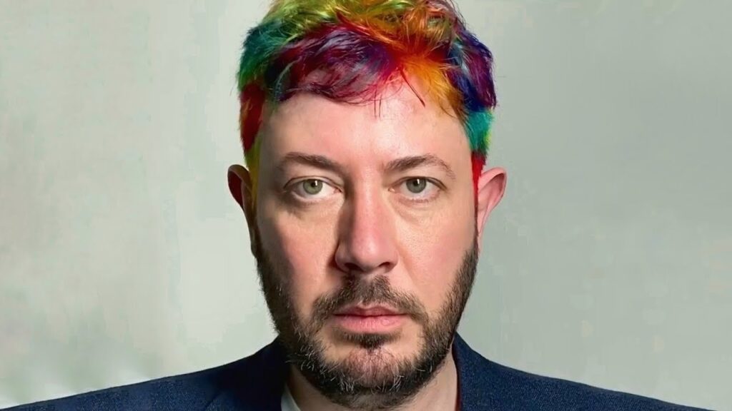 "Гродно оказался о*уенным". Артемий Лебедев рассказал, как на тракторе приехал в Беларусь