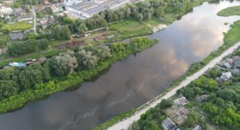 Мор рыбы в Немане: смотрите, какие пятна на реке снял читатель Hrodna.life