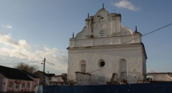 Синагогу XVII века в Слониме купила писательница