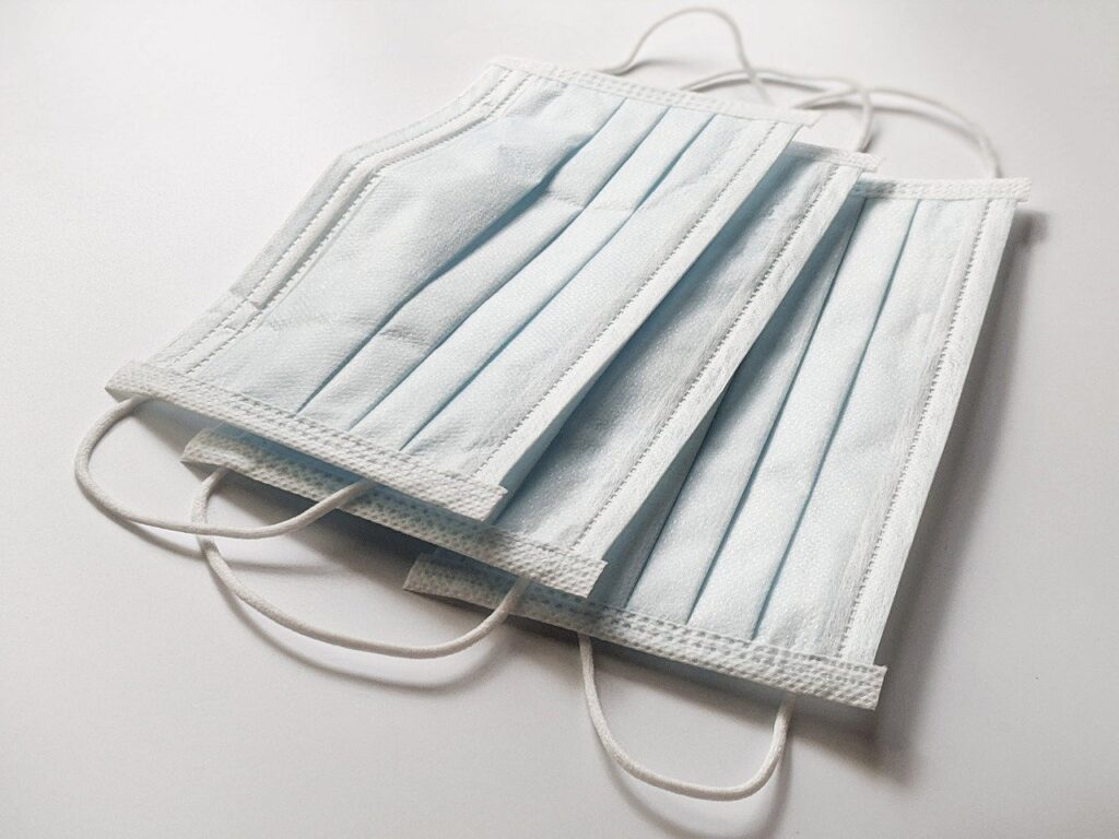 115 белорусов за сутки заразились COVID-19. ВОЗ: закрытие границ не предотвратит распространение коронавируса 115 белорусов за сутки заразились COVID-19. ВОЗ: закрытие границ не предотвратит распространение коронавируса