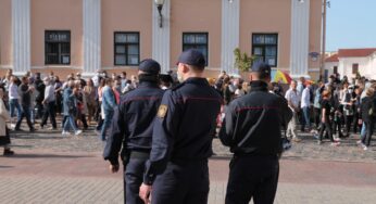 Жителю Минского района грозит ограничение свободы за оскорбление в интернете участкового из Гродно