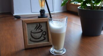 Семья открыла в Гродно кафе «Арабика»: там есть гонконгские вафли и скидка в дождь