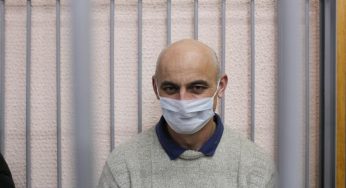 «Ходил, держась за стены». Политзаключенный Владимир Горох в тюрьме сильно потерял в весе и продолжает терять зубы