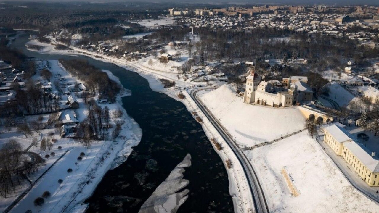 Хотите строить небоскрёб - проверьте, будет ли он виден от замков”. Историк  рассказал, почему новостройки не дают Коложе попасть в Список наследия  ЮНЕСКО