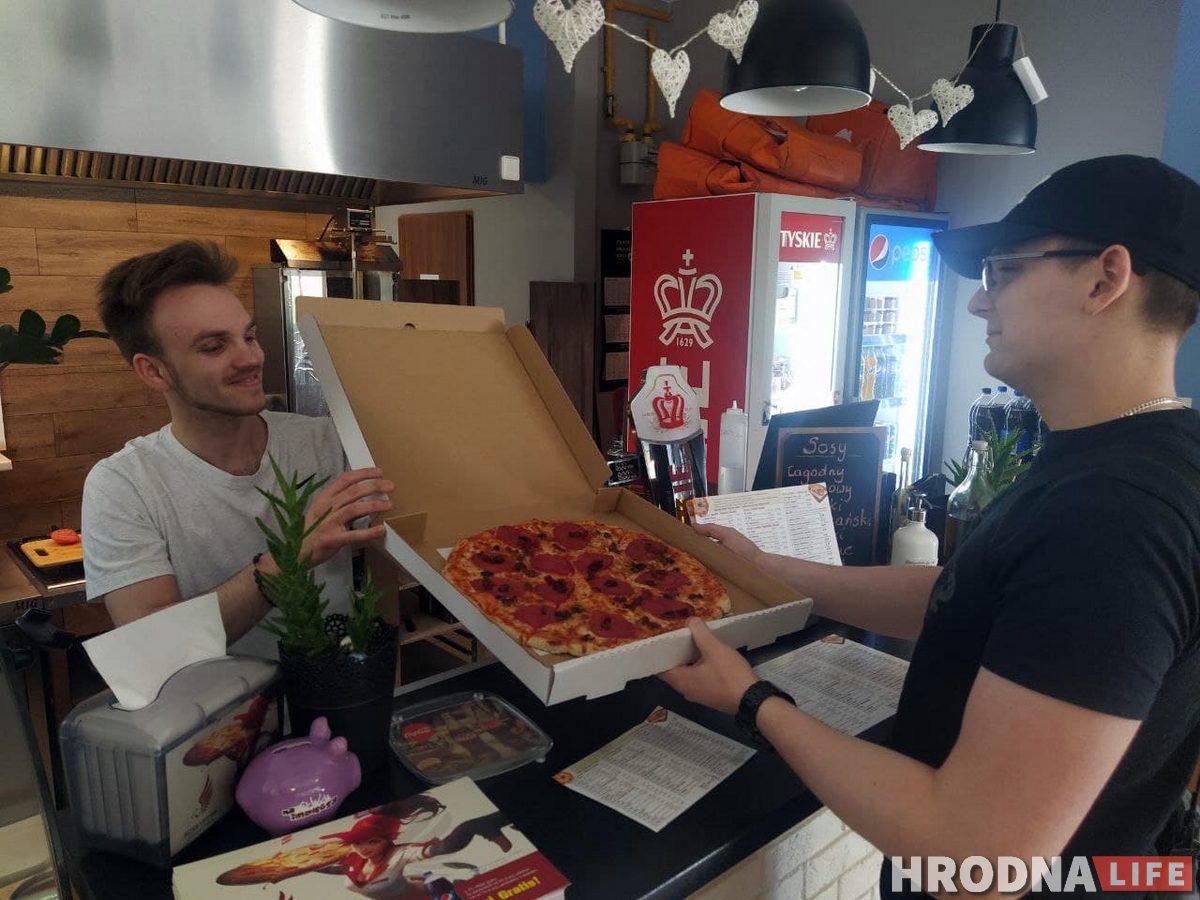 Начинал курьером, а потом открыл свое дело: как студент из Гродно стал собственником пиццерии в Белостоке