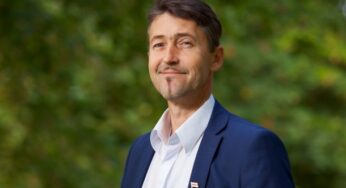 Избиения, нехватка сна, голод. Что привело к смерти Витольда Ашурка — расследование 