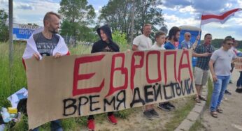 «Освободите политзаключенных и откройте границы». На польско-белорусской границе начался палаточный митинг