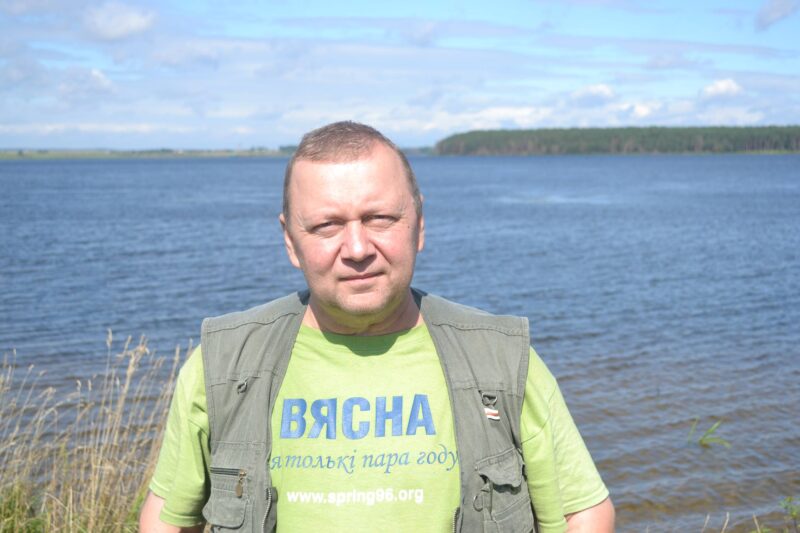 У правозащитников и общественных организаций - обыски (обновлено). В Гродно задержали Виктора Сазонова У правозащитников и общественных организаций - обыски (обновлено). В Гродно задержали Виктора Сазонова