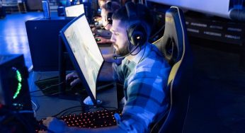 “Понял, как это круто, и моё сердечко тук-тук”. В Гродно прошел первый фестиваль игр GEF FEST