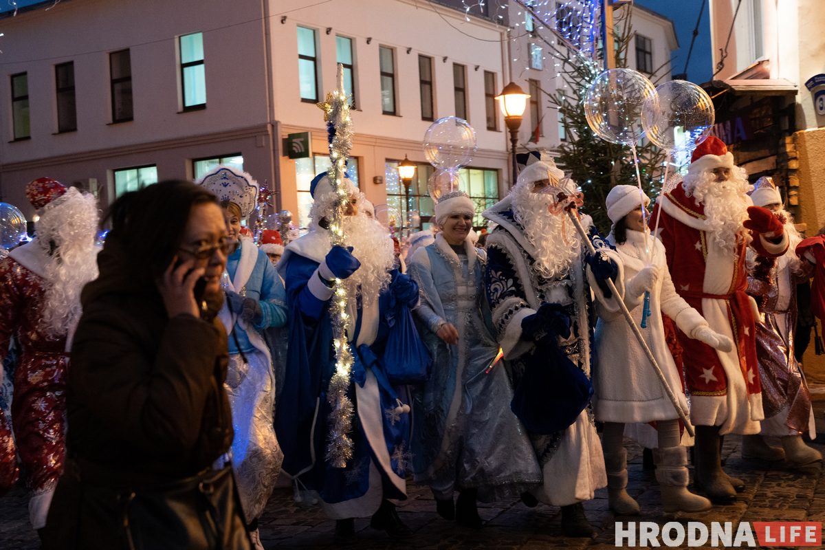 шествие Дедов Морозов в Гродно