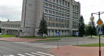 Администрация Ленинского района переезжает