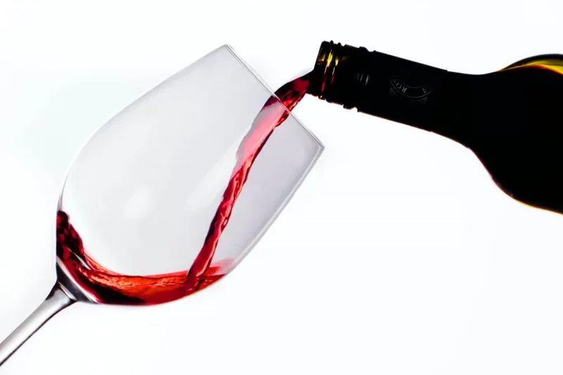 вино винный бар Гродно Красным по белому