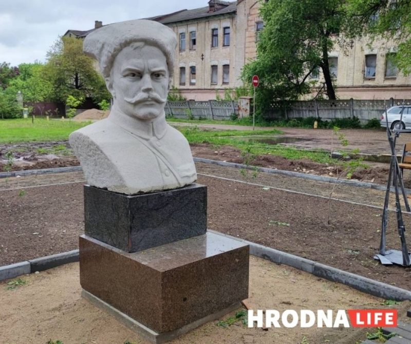 Памятник Василию Чапаеву на улице Щорса. Фото: Hrodna. life