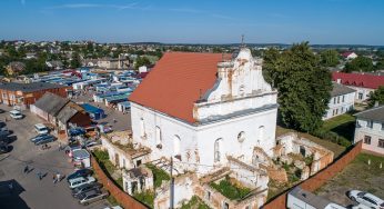 В Слониме снова продают синагогу XVII века. Предыдущая владелица отказалась от здания из-за санкций и войны