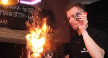 “Нас выгнали, а долги остались”. На Кирова закрыли бар “Corsar”, но владелец уже думает открыть новый