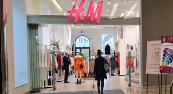 Сток vs новая коллекция: собираем осеннюю капсулу H&M в трех странах