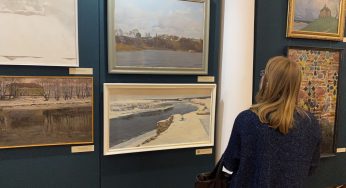 «Гродно сам и о себе» — выставка видов города последних 100 лет работает в Новом замке