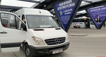 «Как попасть в Беларусь?» Что происходит на вокзале в Белостоке, откуда ушли последние маршрутки через «Бобровники»