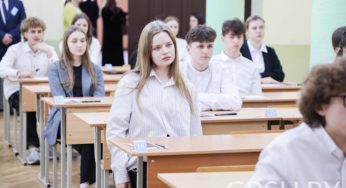 Скандал с централизованным экзаменом: ученики, родители и Лукашенко возмущаются, Минобразования обещает разобраться