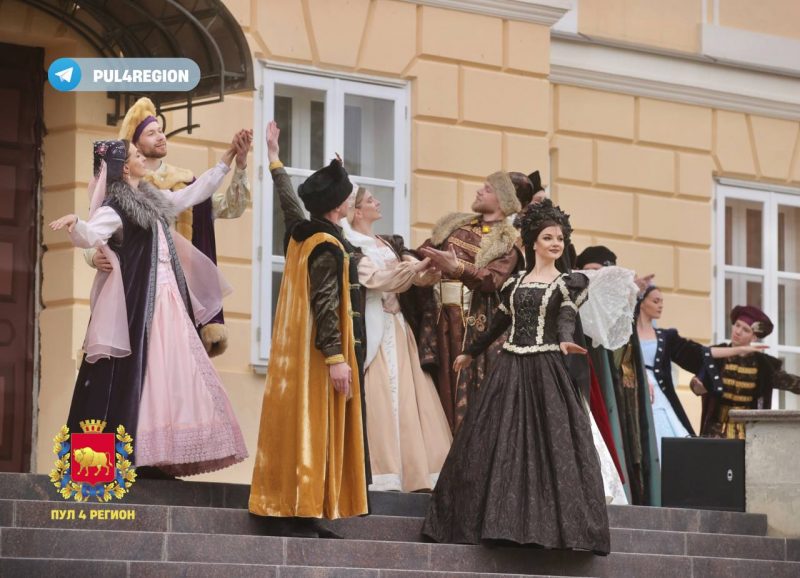 Открытие дворца в Свяцке