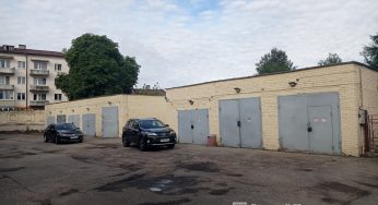 В самом центре Гродно нашли новое место под офисы — забытые гаражи продадут