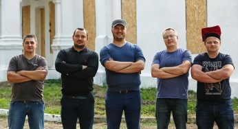 На 5 человек возбудили 8 уголовных и 18 административных дел. История одного фото с «Маёнтка Падароск»