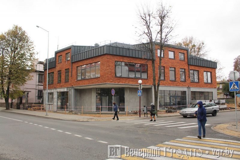 Новое офисное здание FERRO на углу Ленина и Карбышева от ТриМетСервис